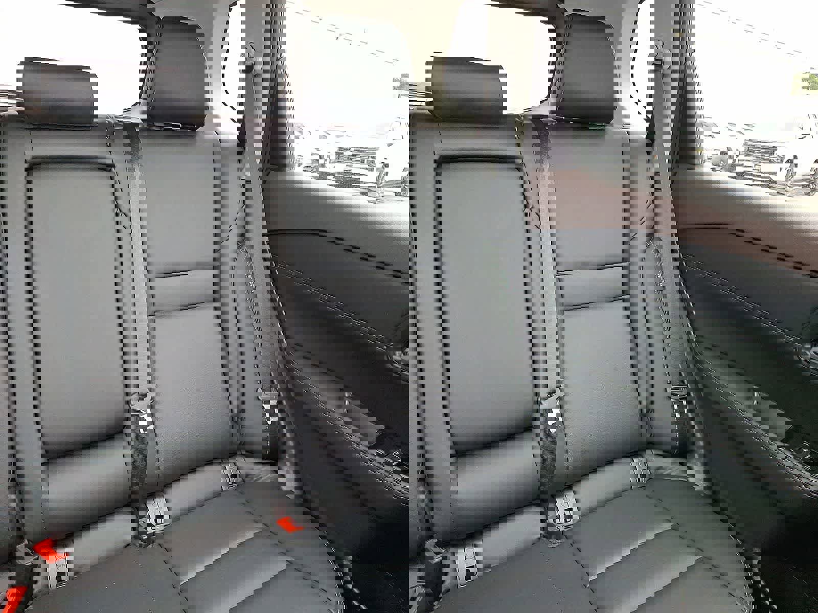 Used 2023 Nissan Rogue SL AWD/4WD image 15