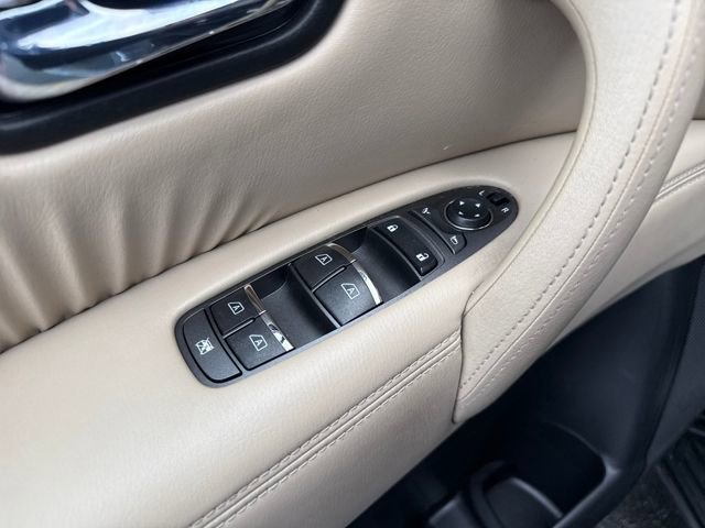 Used 2019 Nissan Armada Platinum w/ Captain's Chairs Package image 10