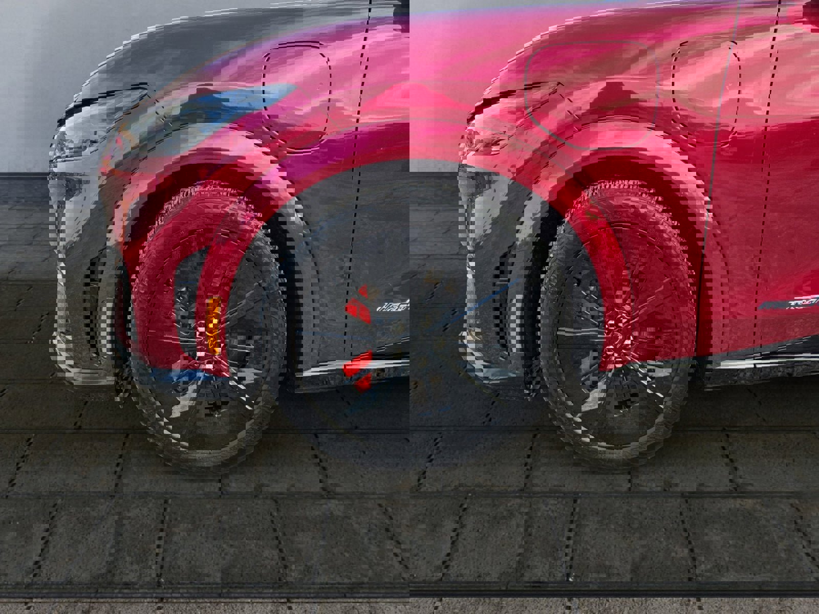 Certified 2025 Ford Mustang Mach-E GT image 26