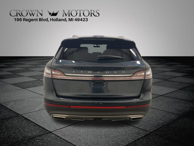 Used 2022 Lincoln Nautilus Reserve w/ Equipment Group 201A AWD/4WD image 5