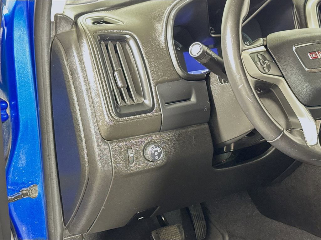 Used 2020 GMC Canyon SLE w/ SLE Convenience Package image 8