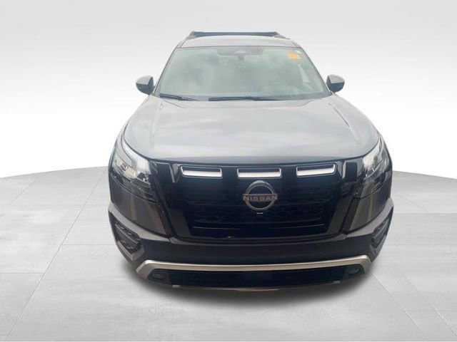 Used 2023 Nissan Pathfinder Rock Creek image 3