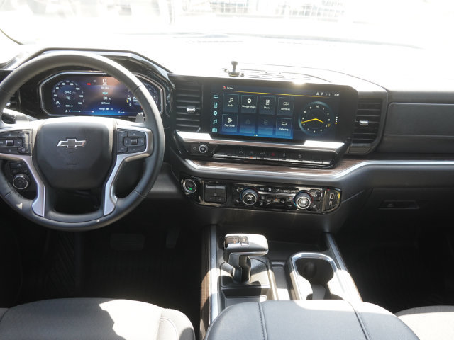 Used 2026 Chevrolet Silverado 1500 RST AWD/4WD image 5