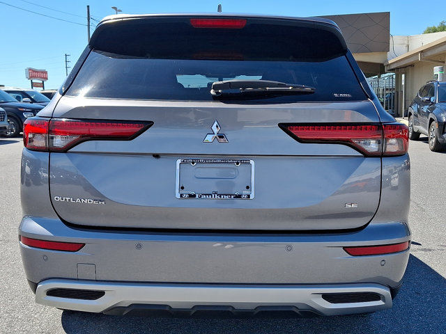 Used 2024 Mitsubishi Outlander SE AWD/4WD image 5