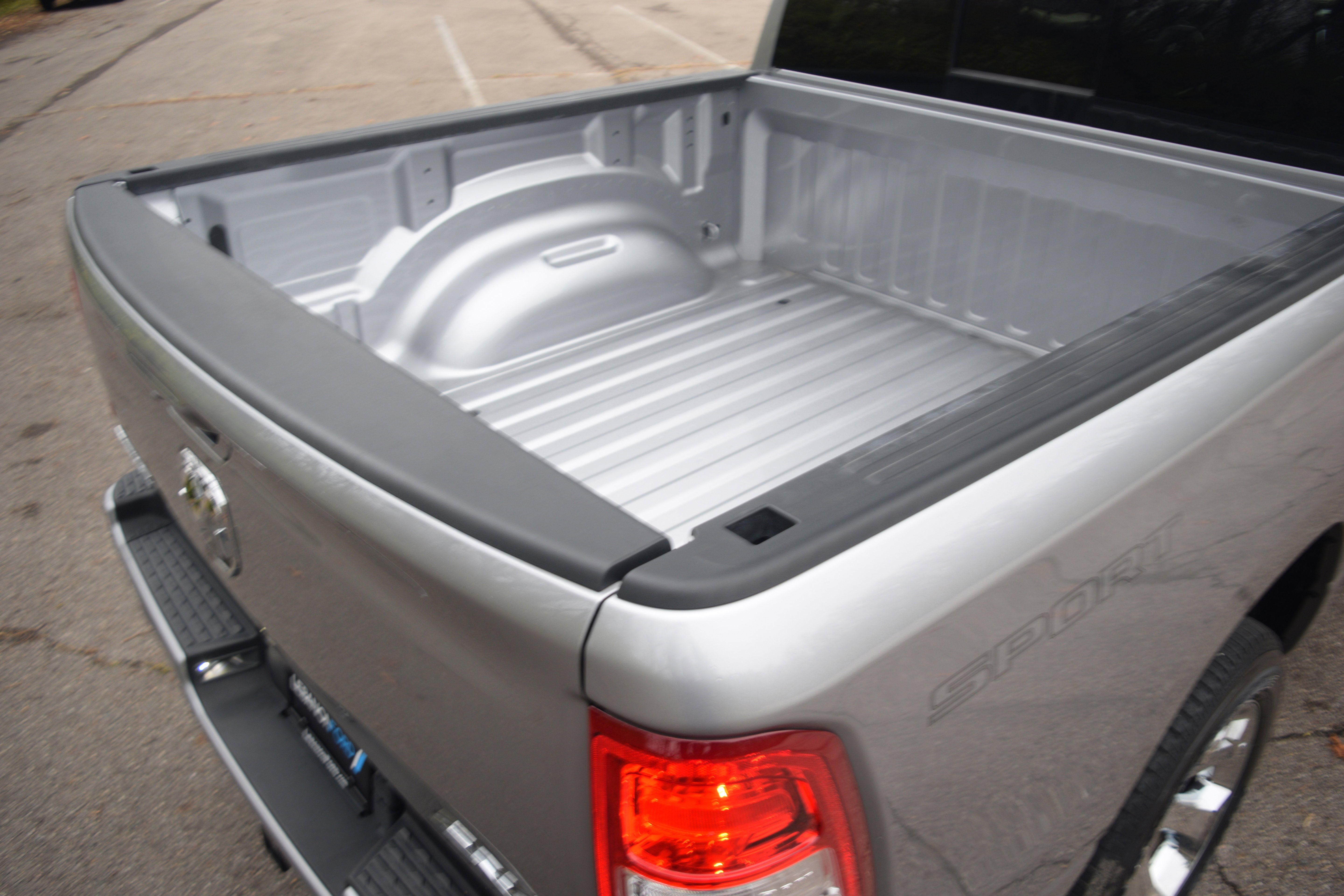 Used 2023 RAM 1500 Big Horn image 27