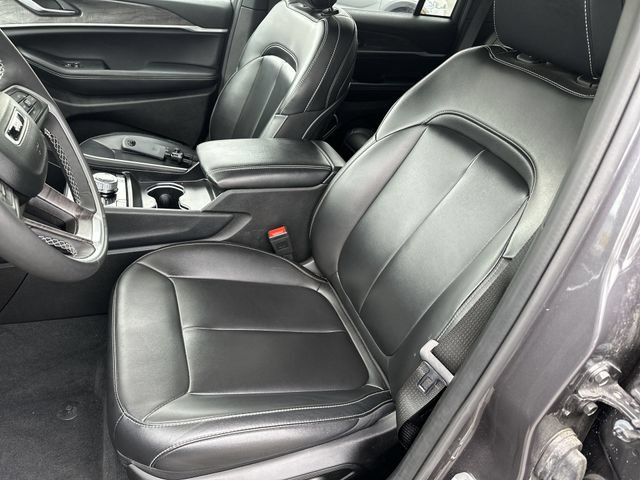 Used 2025 Jeep Grand Cherokee Limited 4xe AWD/4WD image 15