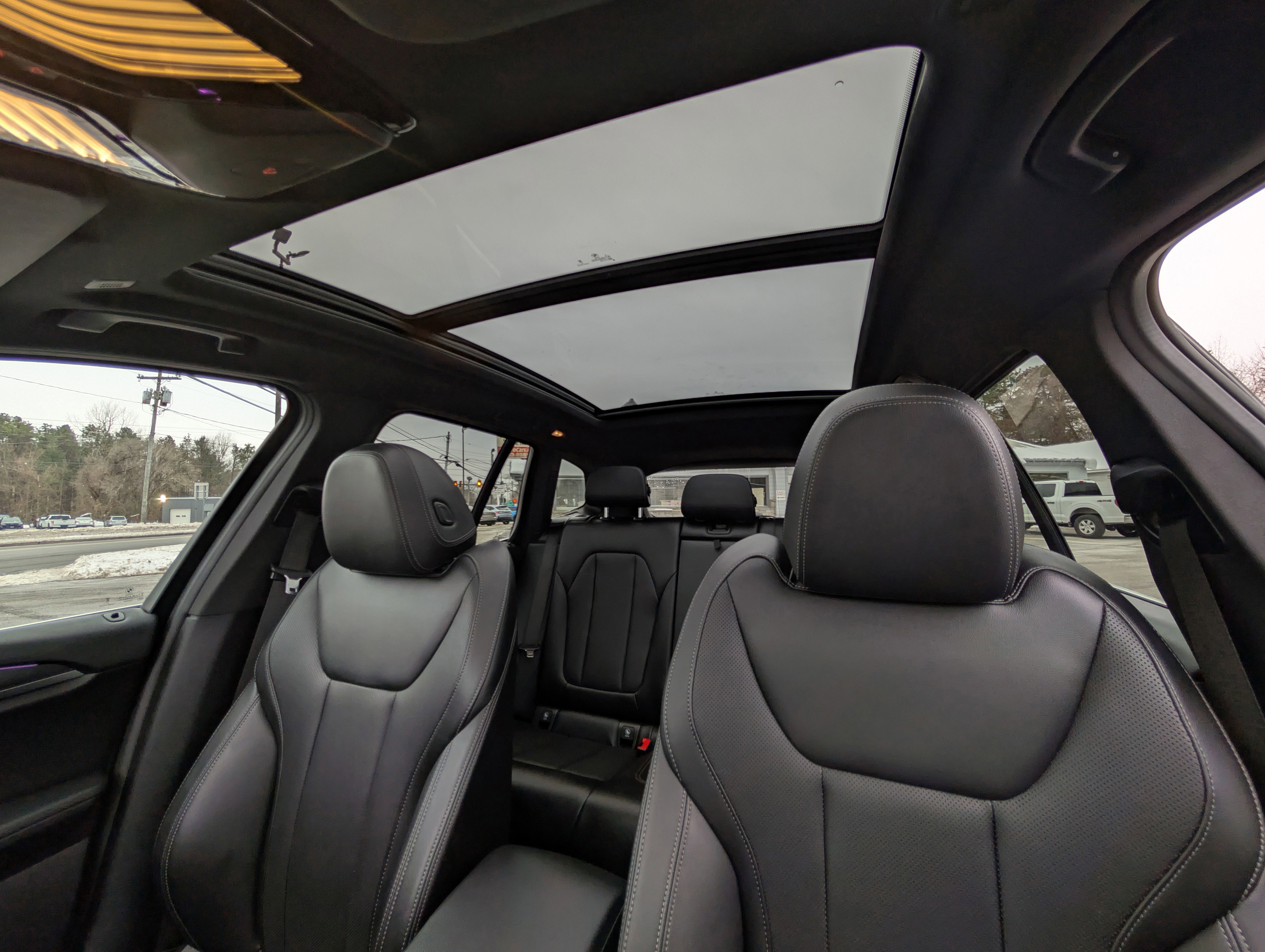 Used 2024 BMW X3 xDrive30i image 7