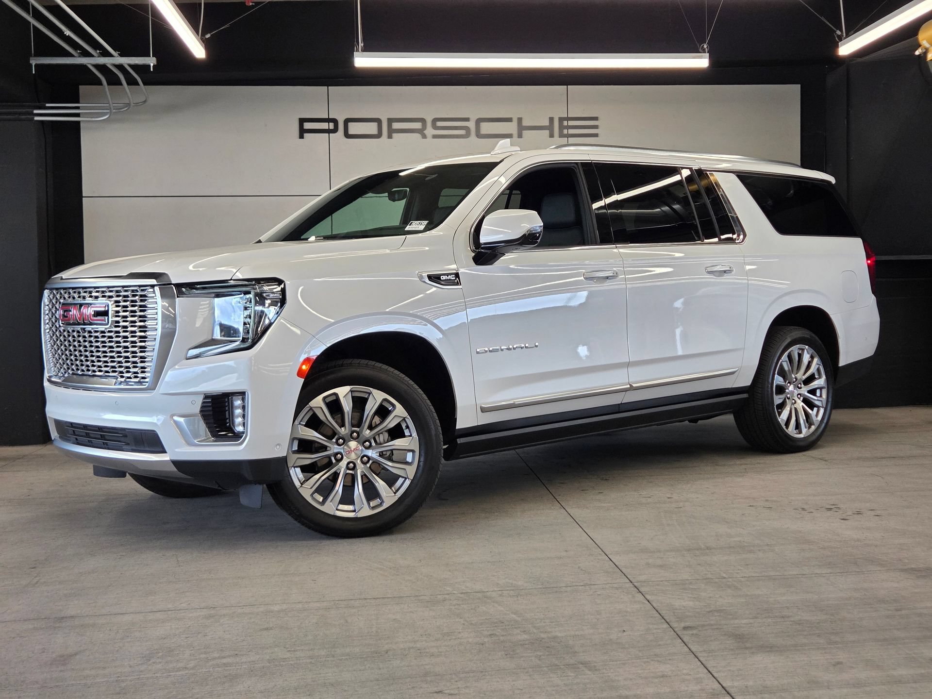 Used 2024 GMC Yukon XL Denali w/ Denali Reserve Package