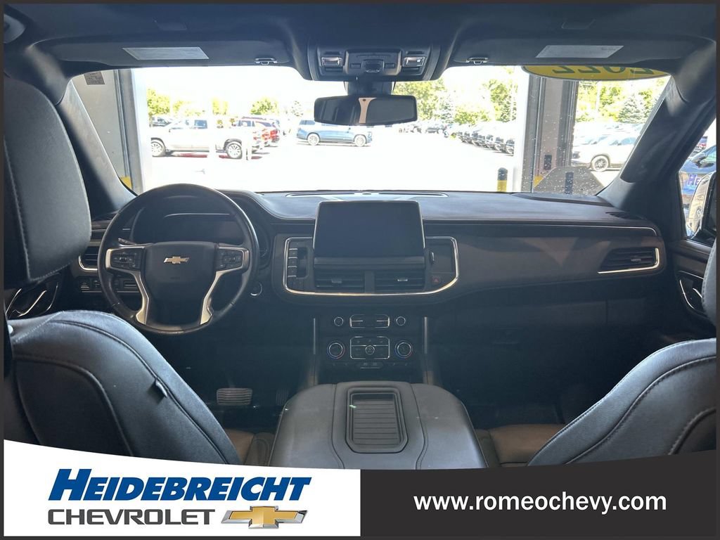 Used 2022 Chevrolet Tahoe LT w/ LT Signature Plus Package AWD/4WD image 18