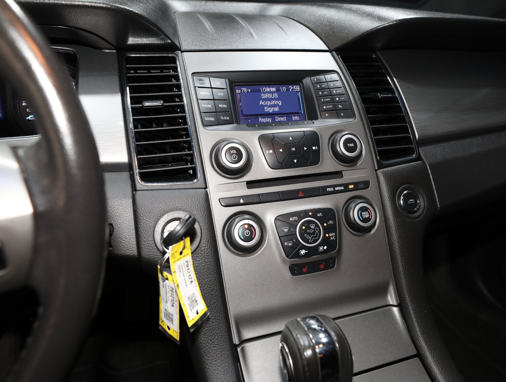 Used 2013 Ford Taurus SEL FWD image 48
