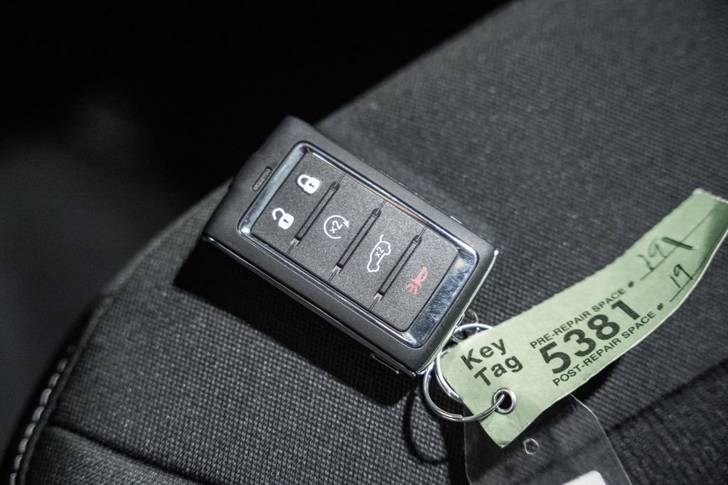 New 2025 Jeep Grand Cherokee Laredo X w/ Luxury Tech Group I image 42