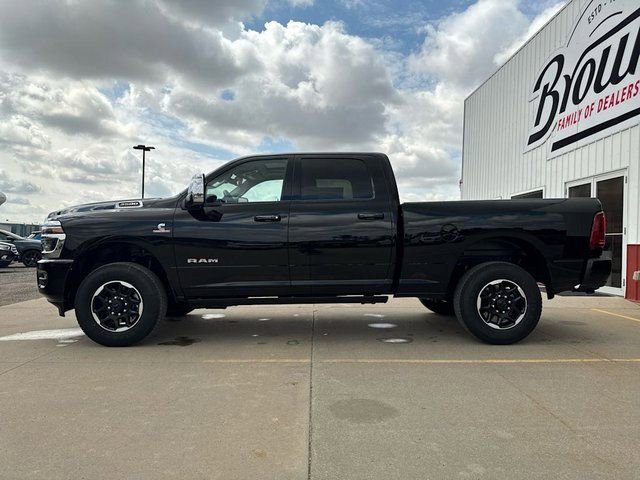 Used 2025 RAM 3500 Laramie image 8