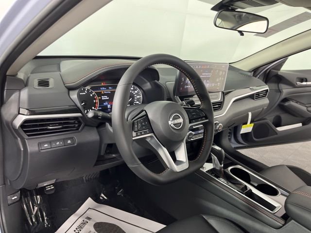 New 2025 Nissan Altima 2.5 SR w/ SR Premium Package image 19