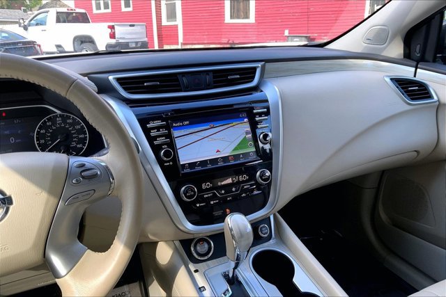 Used 2017 Nissan Murano SL w/ SL Technology Package AWD/4WD image 5
