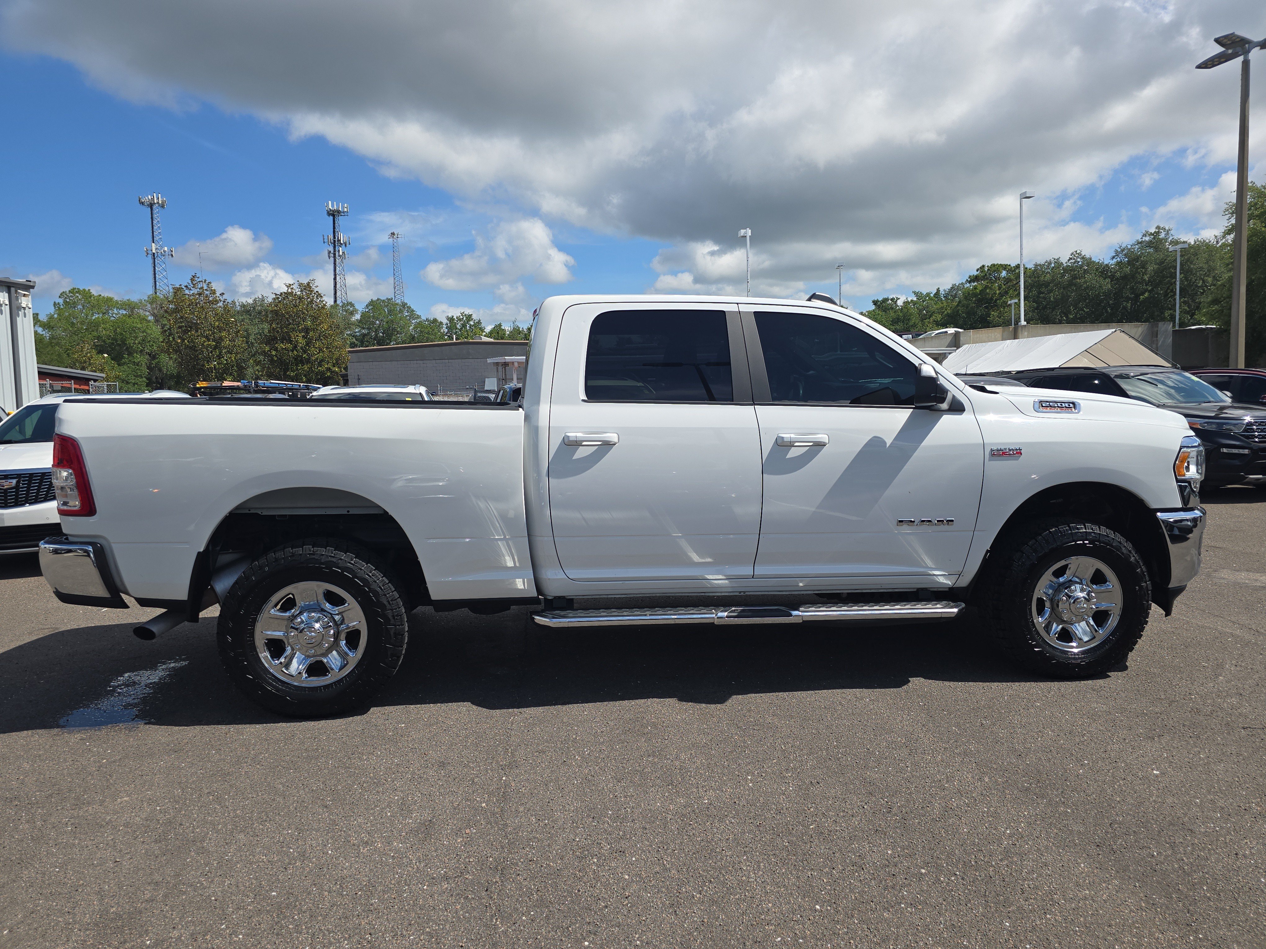 Used 2022 RAM 2500 Big Horn AWD/4WD image 9
