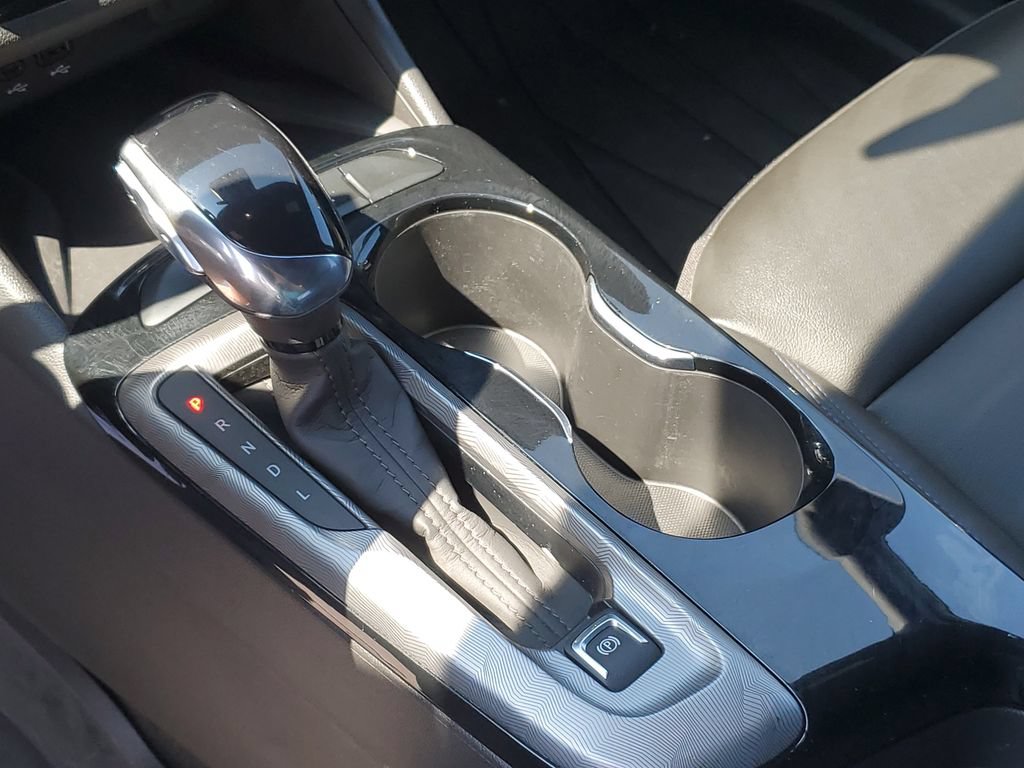 Certified 2025 Buick Envista Sport Touring w/ Convenience I Package FWD image 24
