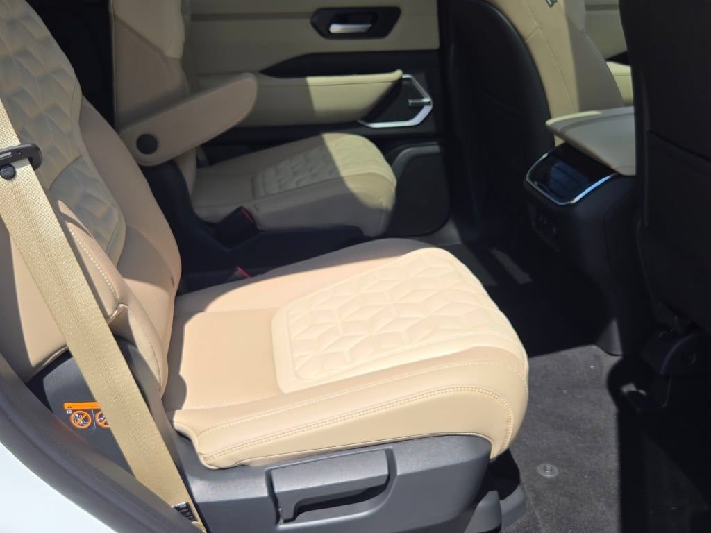 New 2026 Nissan Armada Platinum Reserve AWD/4WD image 11