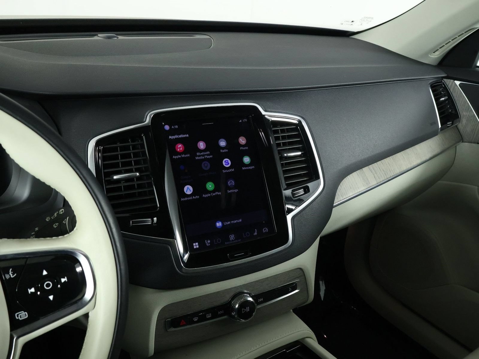 Certified 2023 Volvo XC90 B6 Plus w/ Protection Package Premier AWD/4WD image 9