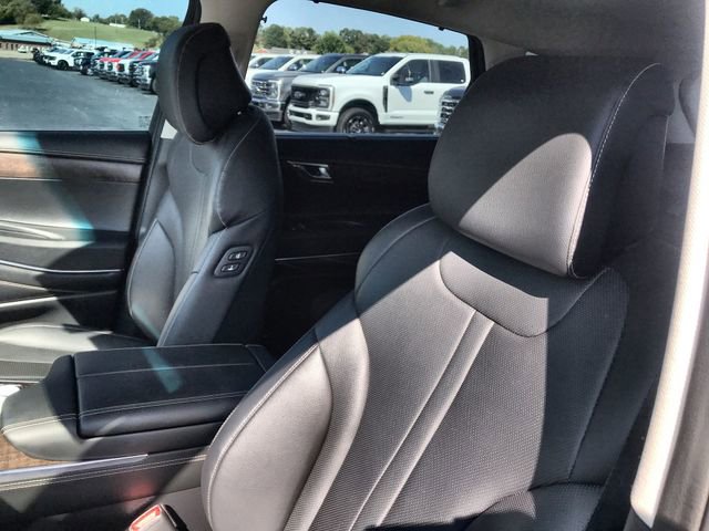 Used 2023 Genesis GV80 3.5T image 11