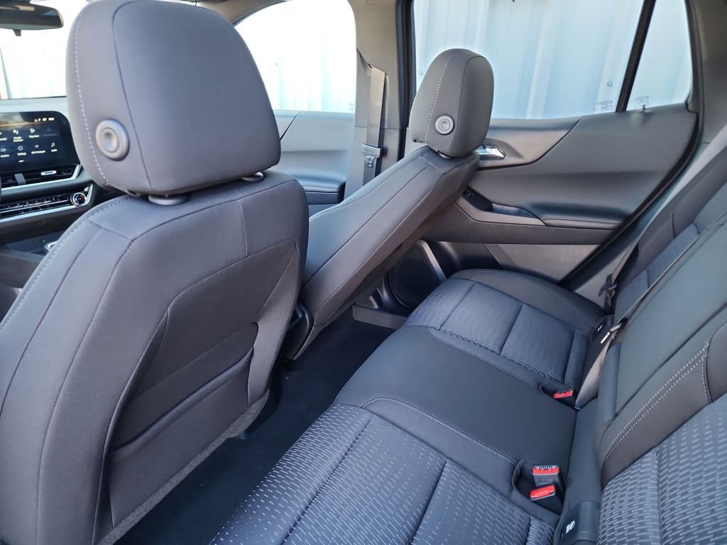 New 2026 Chevrolet Equinox LT image 38