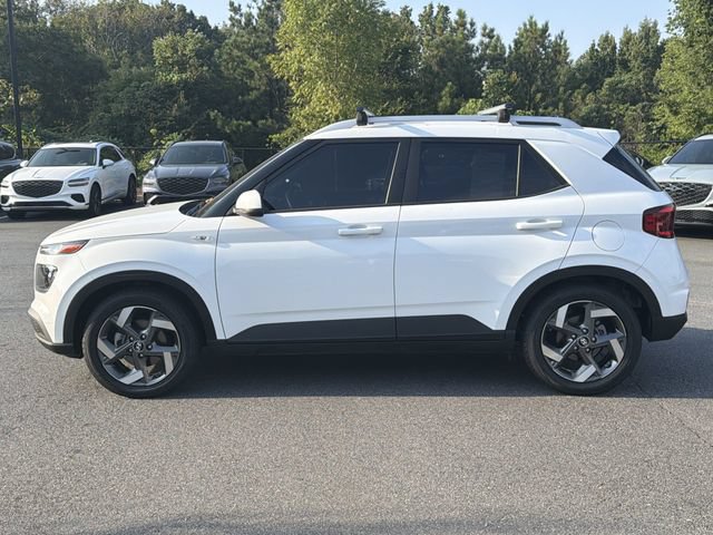 Used 2021 Hyundai Venue SEL FWD image 4