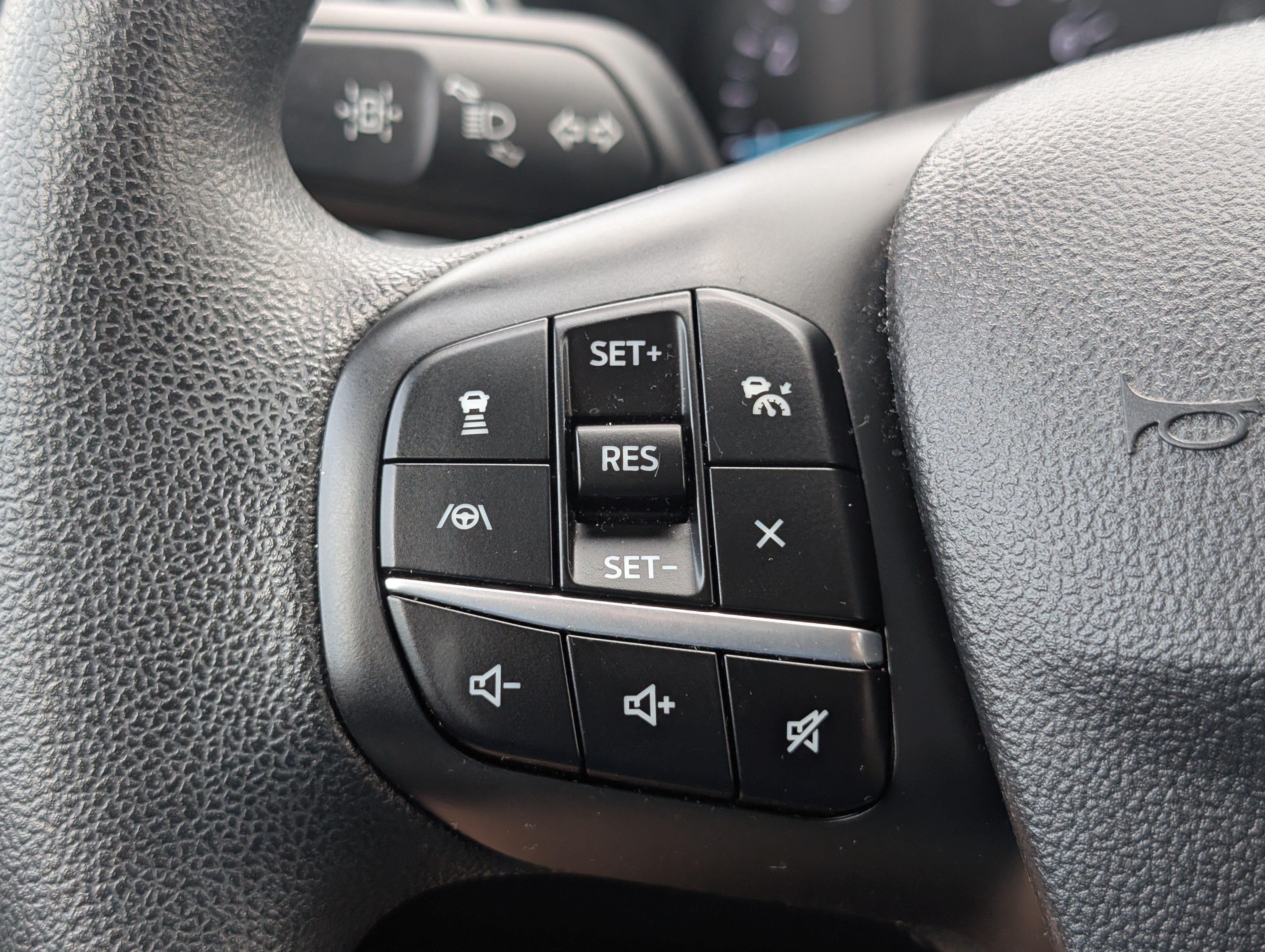 Certified 2021 Ford Escape SE w/ SE Sport Appearance Package AWD/4WD image 19