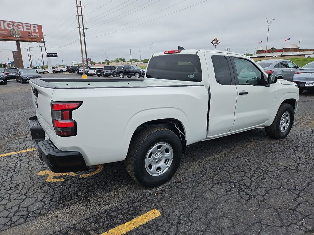 Used 2022 Nissan Frontier S RWD image 8