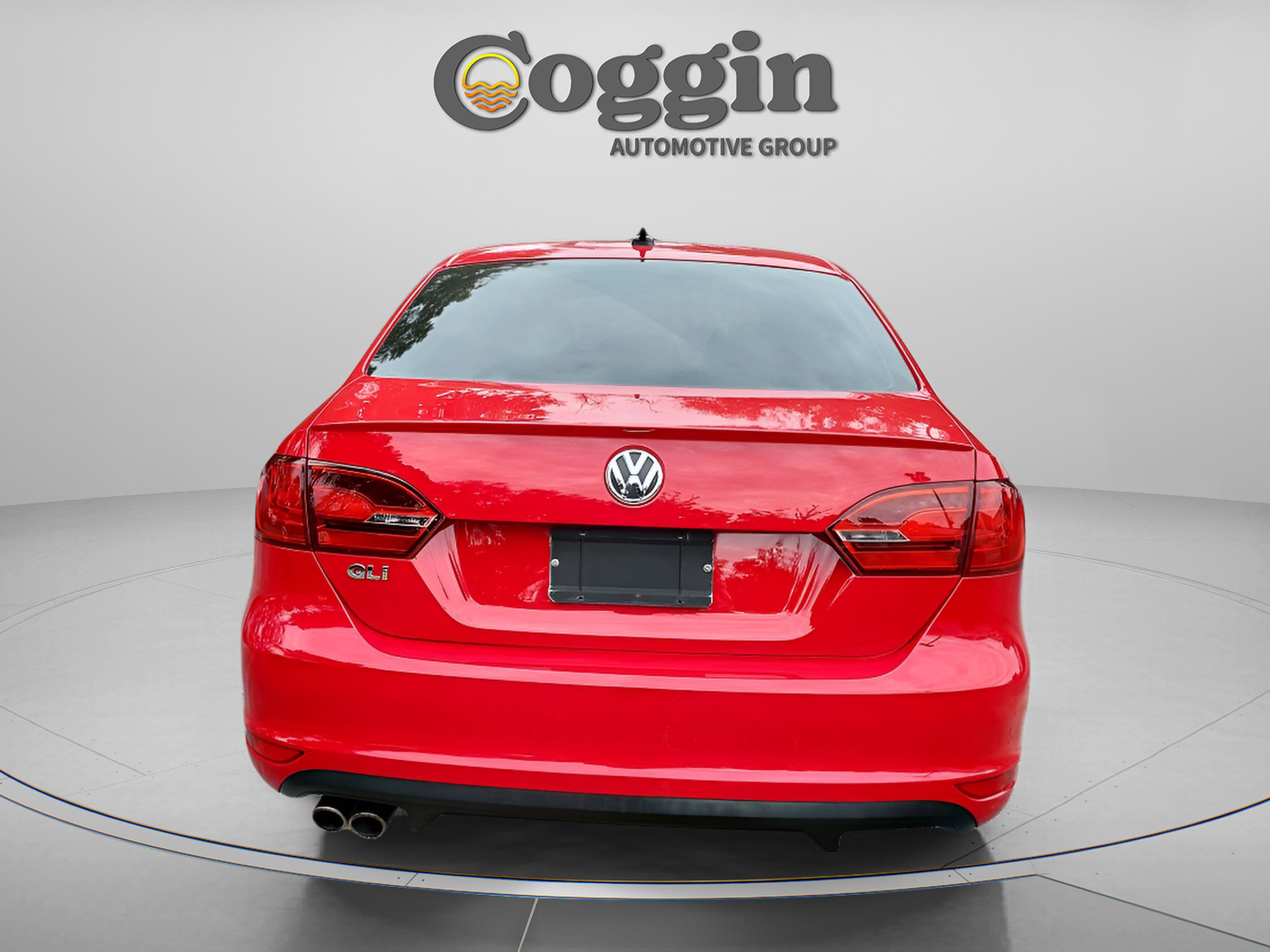 Used 2012 Volkswagen Jetta GLI image 4