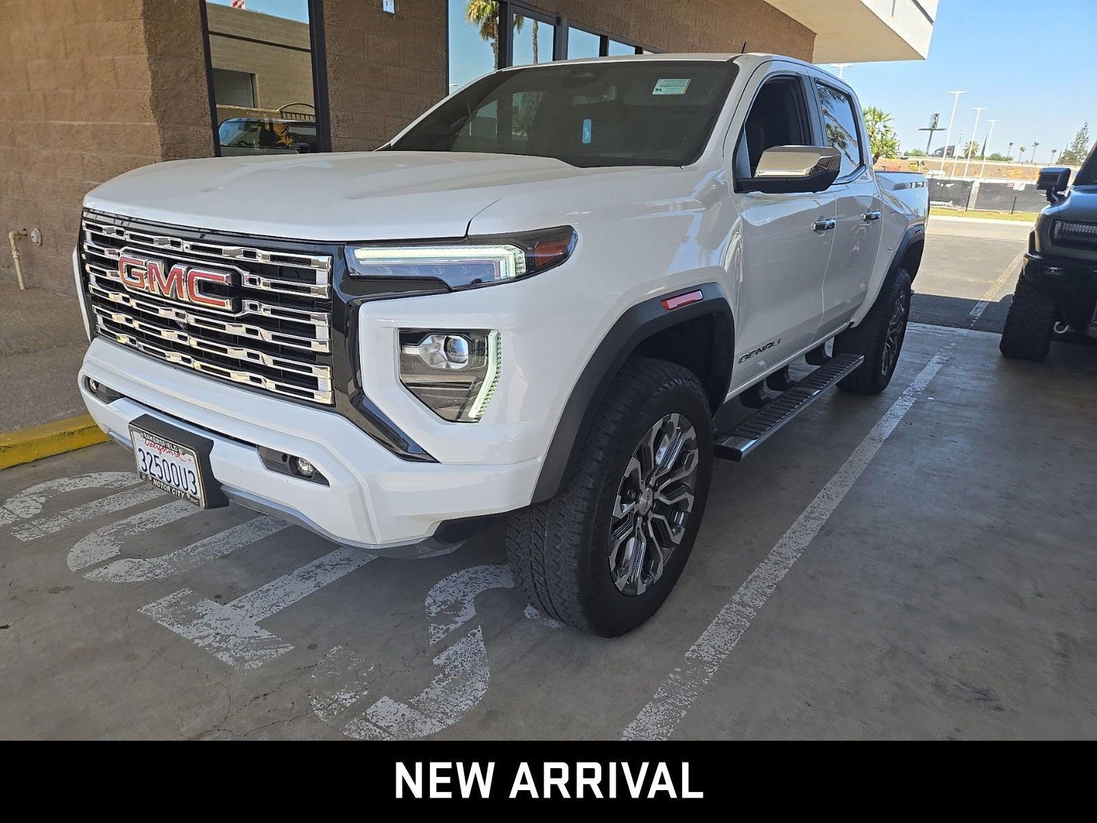 Used 2023 GMC Canyon Denali