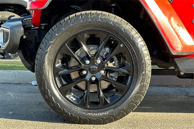 Used 2021 Jeep Wrangler Unlimited Sahara w/ Safety Group image 26