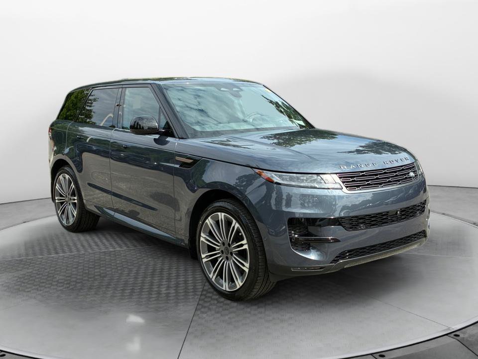New 2026 Land Rover Range Rover Sport SE AWD/4WD image 3