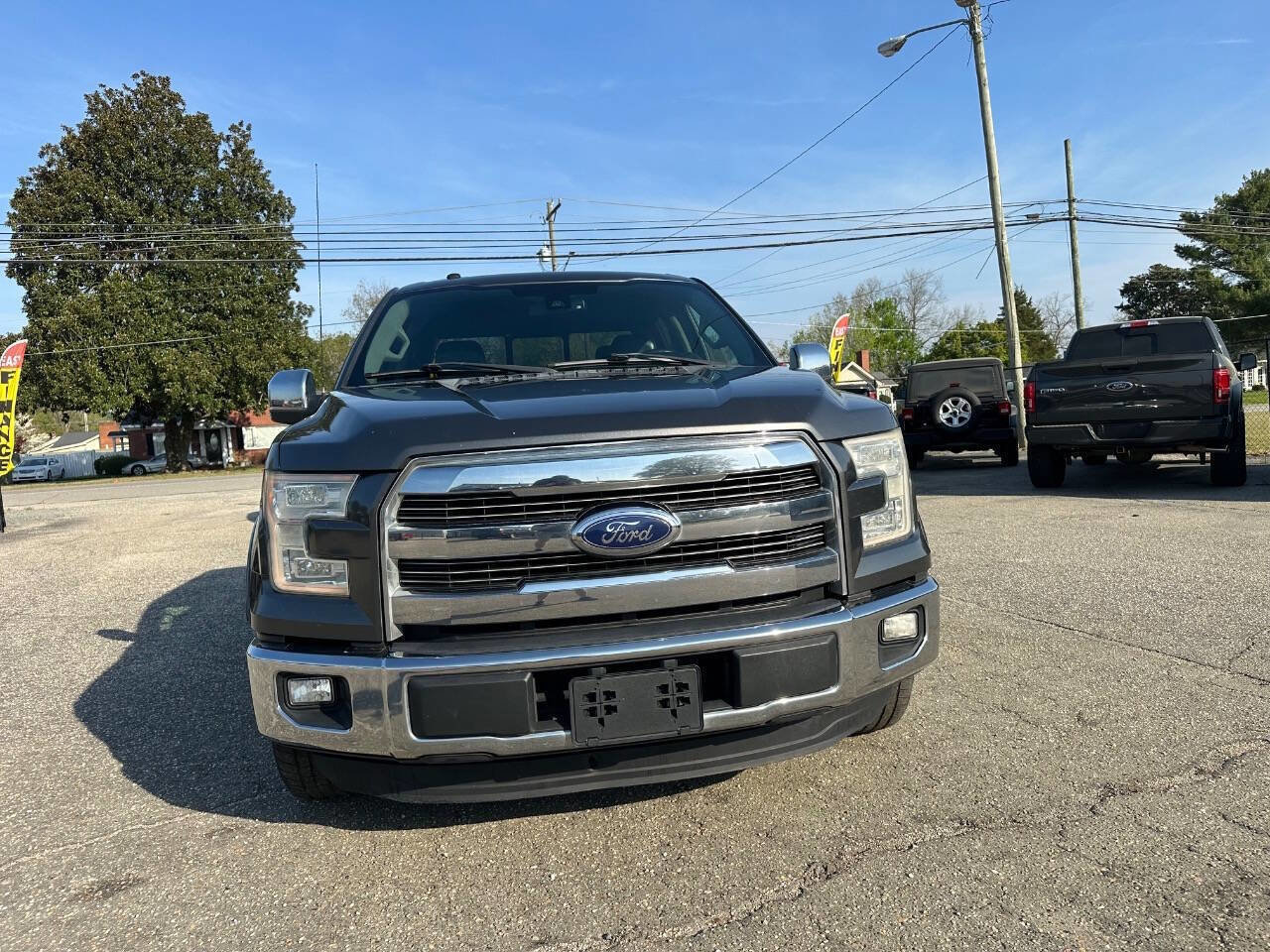 Used 2016 Ford F150 Lariat w/ Equipment Group 502A Luxury RWD image 10
