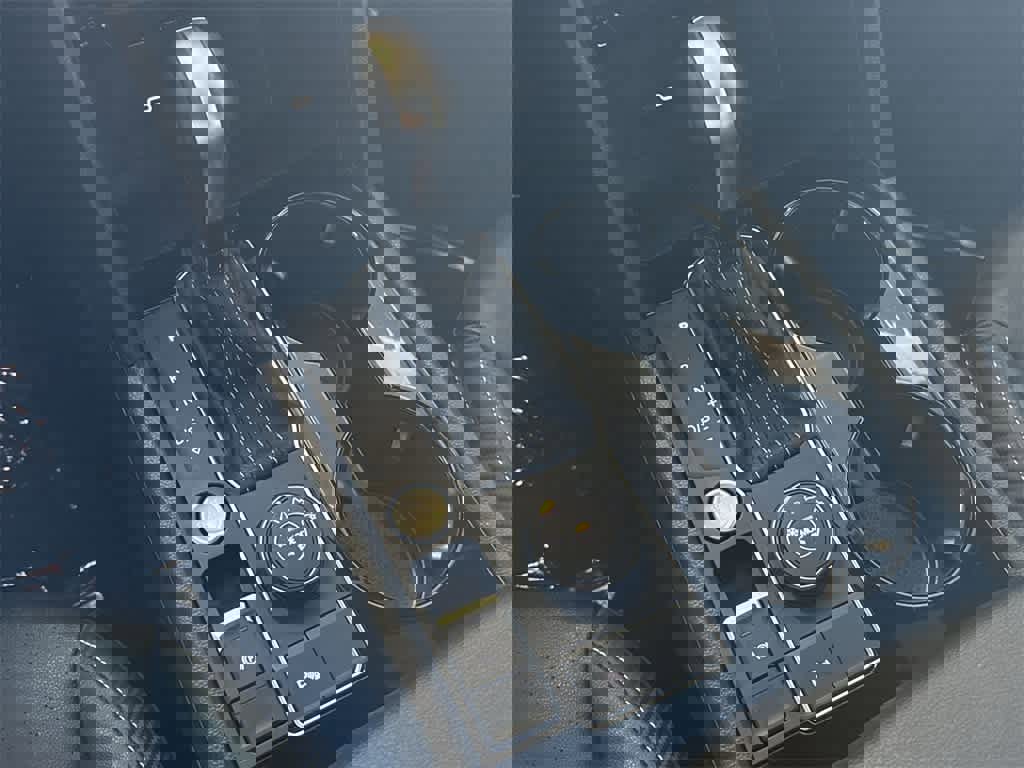 Used 2022 Volkswagen Atlas Cross Sport SE image 21