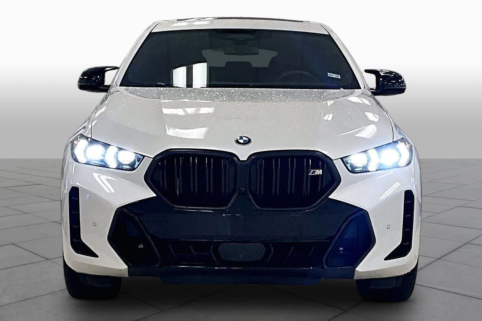 Used 2024 BMW X6 M60i AWD/4WD image 3