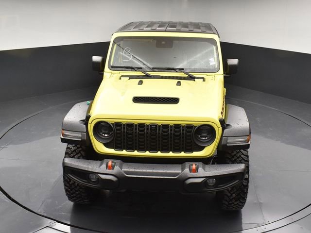 Used 2024 Jeep Gladiator Mojave w/ Technology Group image 42
