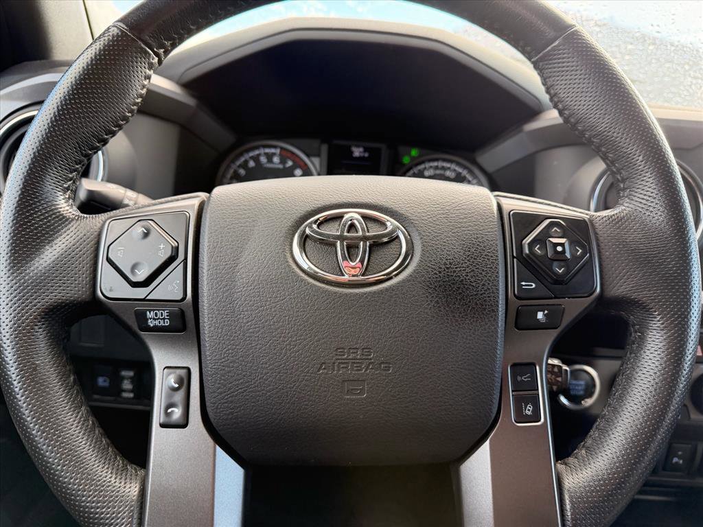 Used 2023 Toyota Tacoma TRD Off-Road w/ Technology Package image 13