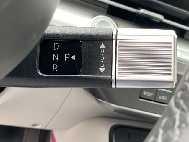 New 2025 Hyundai Kona SEL image 18