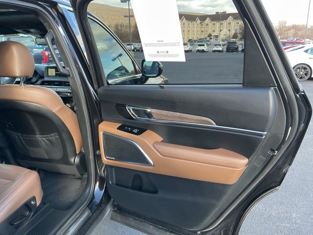 Used 2020 Kia Telluride SX w/ SX Prestige Package image 26