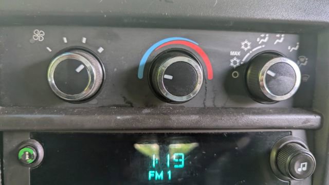 Used 2013 GMC Savana 3500 RWD image 32