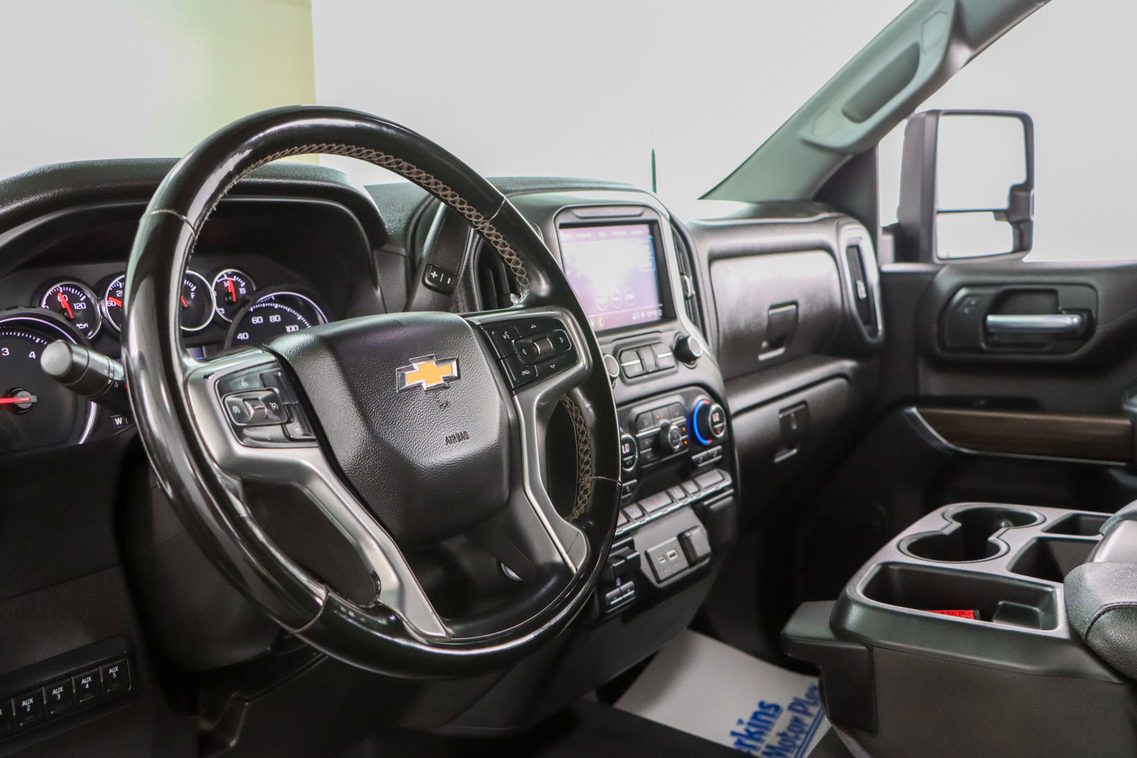 Used 2023 Chevrolet Silverado 3500 LT w/ Convenience Package AWD/4WD image 24