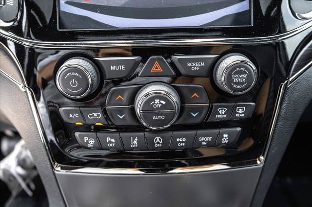 Used 2020 Jeep Grand Cherokee Limited X AWD/4WD image 19