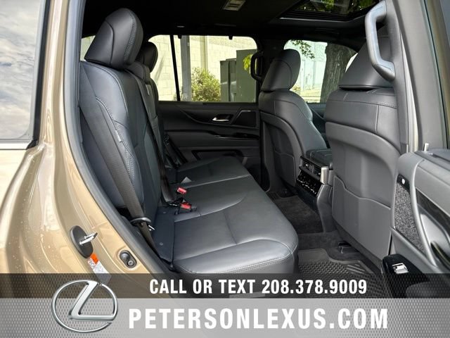 Used 2026 Lexus LX 700h Overtrail w/ Accessory Package (P3) AWD/4WD image 21