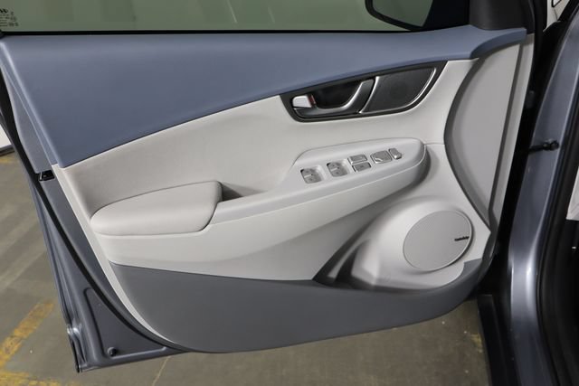 Used 2021 Hyundai Kona Ultimate FWD image 18