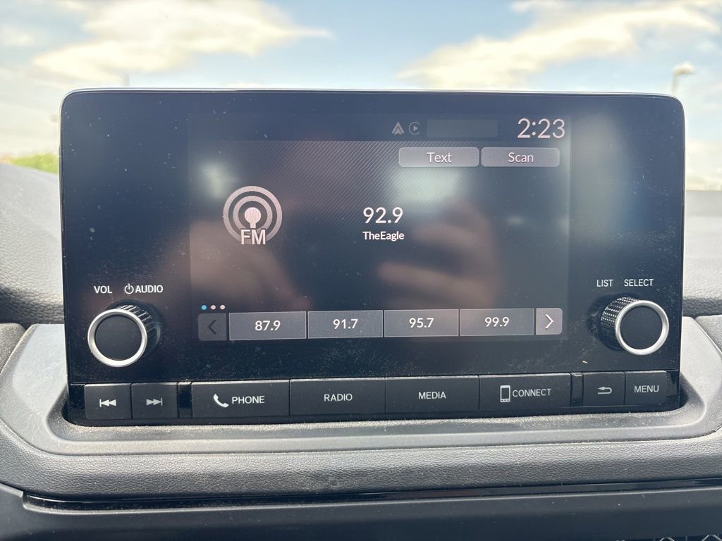 Used 2023 Honda Accord EX image 17