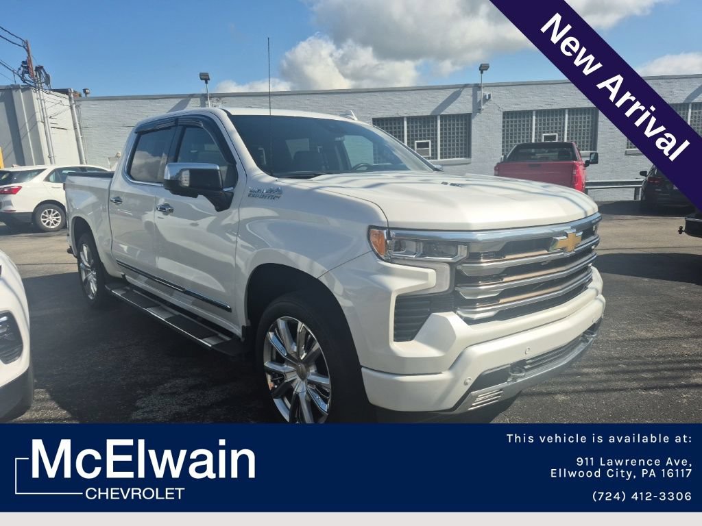 Used 2022 Chevrolet Silverado 1500 High Country w/ High Country Premium Package AWD/4WD image 1