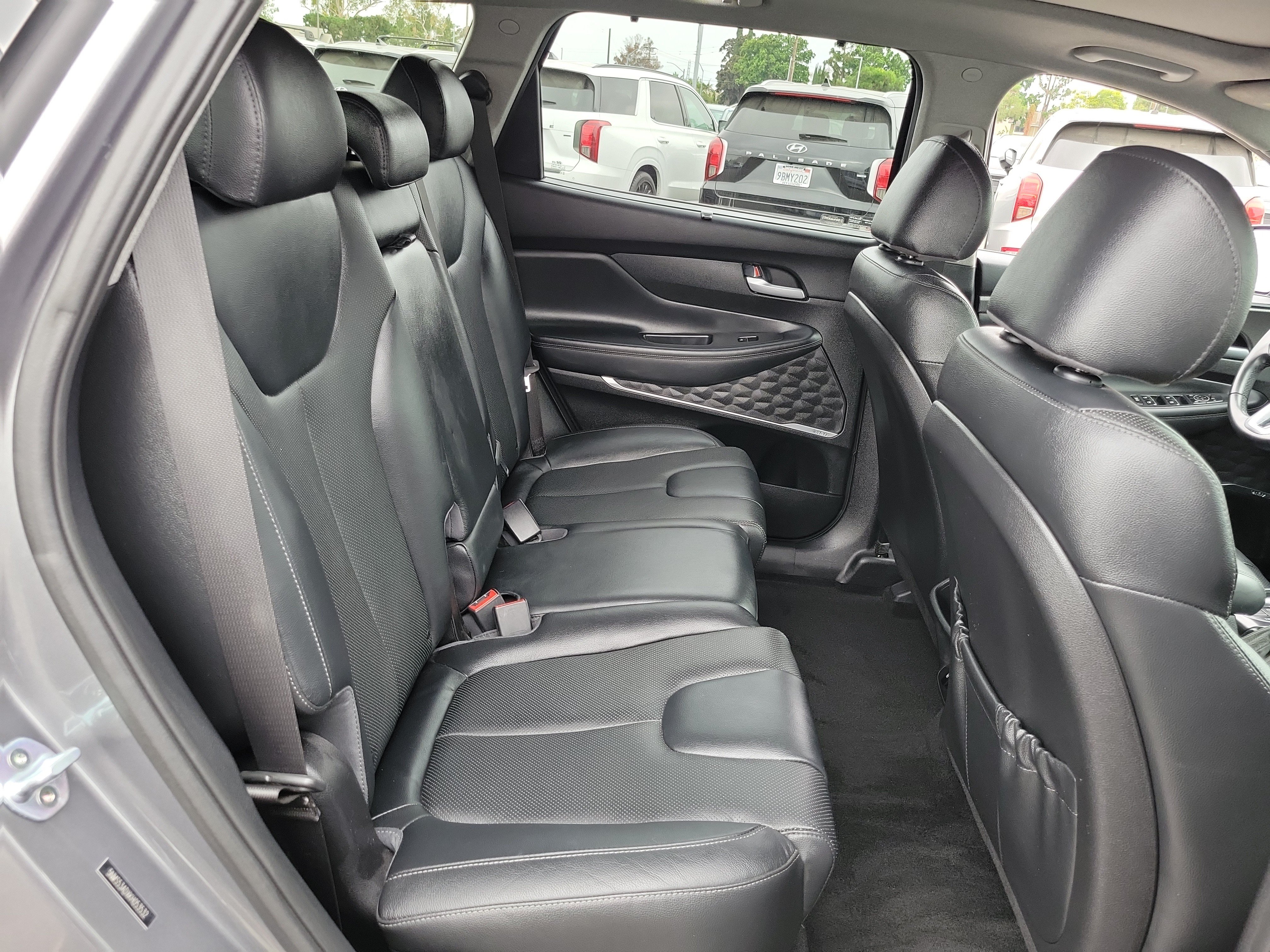 Used 2019 Hyundai Santa Fe Limited FWD image 22