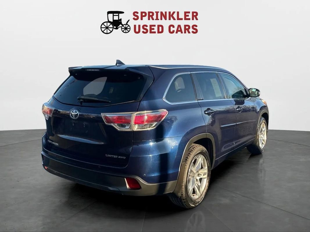 Used 2014 Toyota Highlander Limited w/ Driver Technology Package image 13