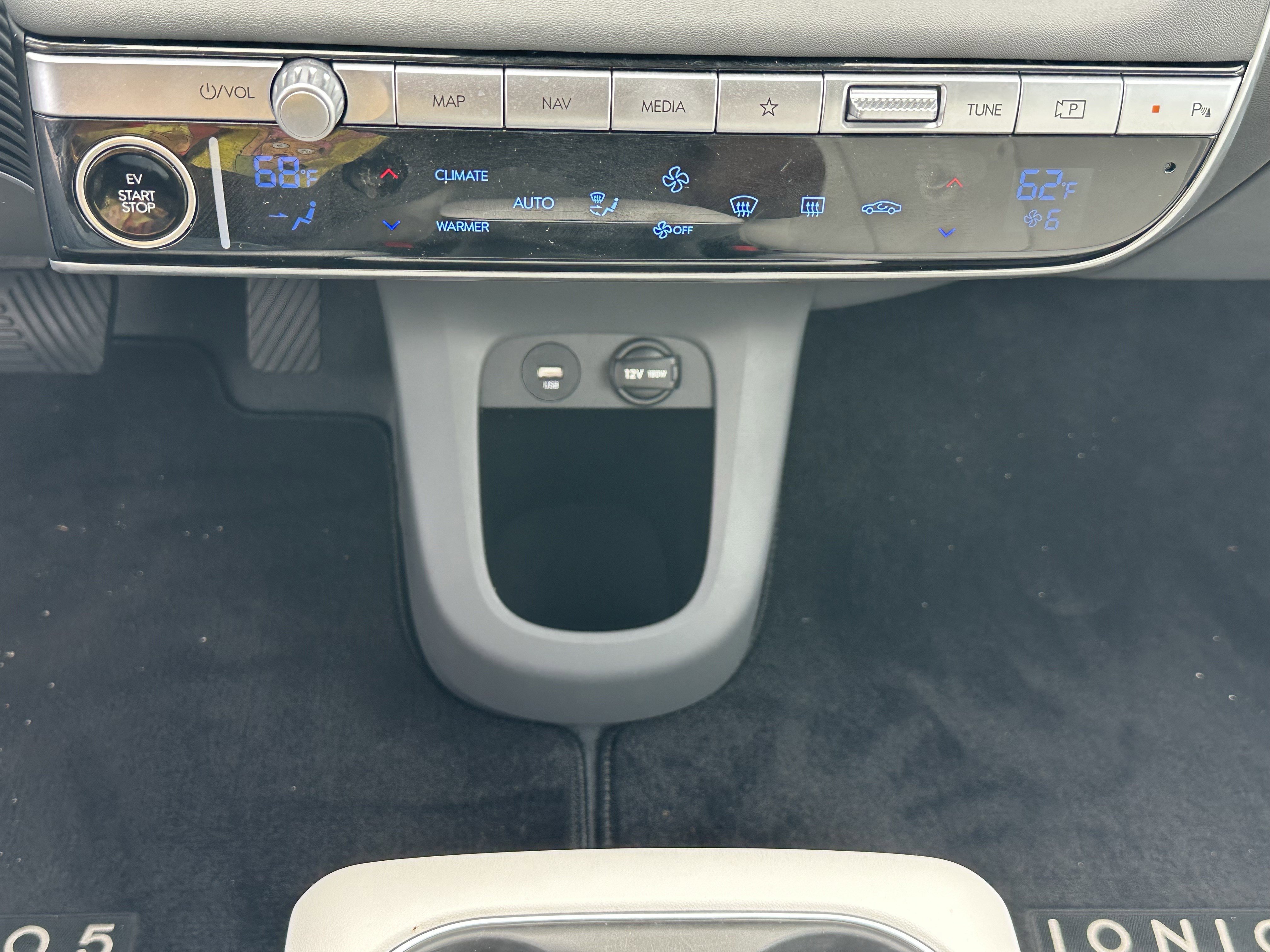 Used 2023 Hyundai Ioniq 5 SEL RWD image 28