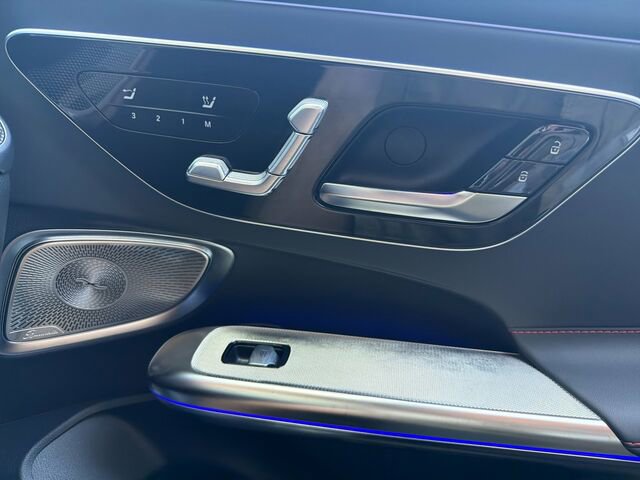 Certified 2026 Mercedes-Benz CLE 53 AMG 4MATIC Cabriolet image 31