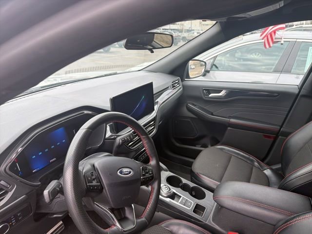 Used 2024 Ford Escape ST-Line w/ Tech Pack #1 image 12